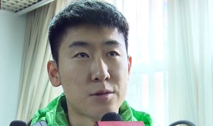 所以我们才建了这些附属的普通住宅，而我们这里一切，都是以别墅区业主为尊。